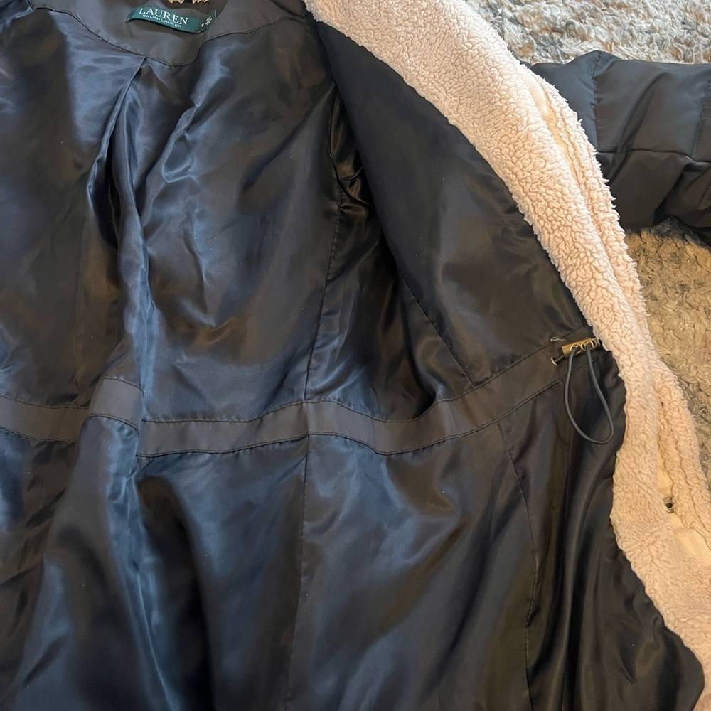 Lauren Ralph Lauren down feather Black Puffer Coat with Cream Hood size small - Picture 7 of 8
